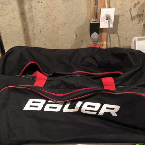 Used Bauer Bag 37” Black and Red