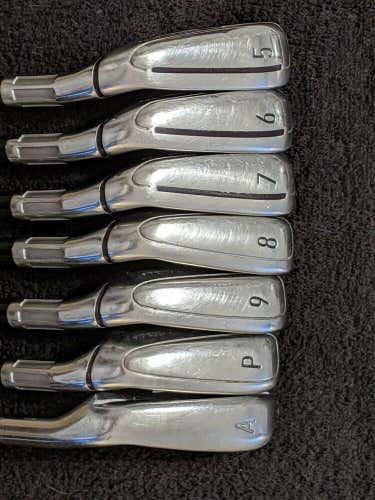 TAYLORMADE M6 5-AW W KBS MAX 85 GRAM REGULAR FLEX GOLF PRIDE Z CORD STD. SIZE