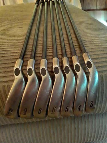 Used Men's Callaway Right Handed Big Bertha X-12 Irons (no 7) Stiff Flex Graphite Shaft