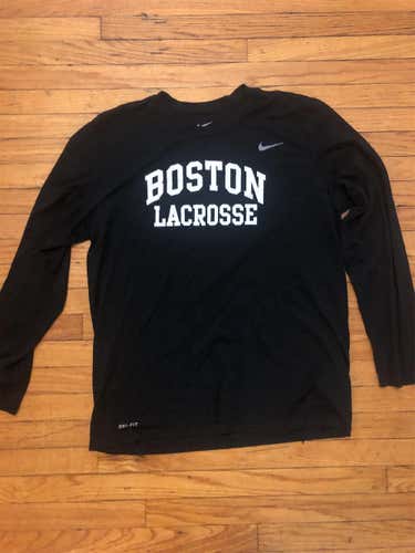 BU Black Unisex Large Nike Shirt