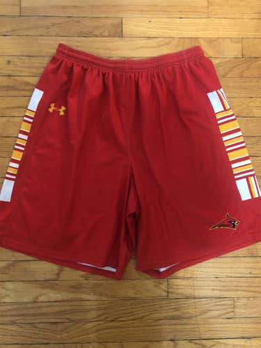 Calvert Hall Red Men's Large Under Armour Shorts