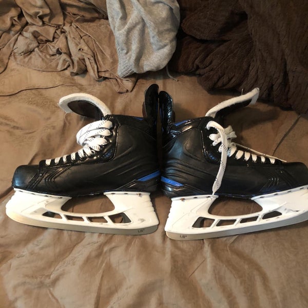 Used Bauer 1N Vcut Regular Width Pro Stock Size 10 Hockey Skates