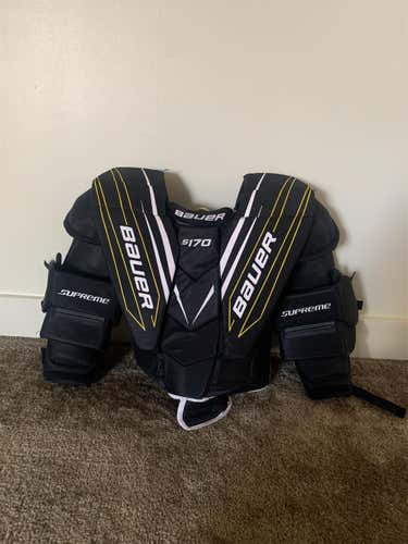 Used Large Bauer Supreme S170 Goalie Chest and Arm Protector  Goalie Chest Protector