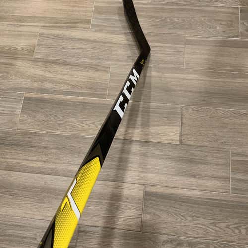 *NEW* [Pro Stock] CCM Supertacks AS1 Left Handed Stick