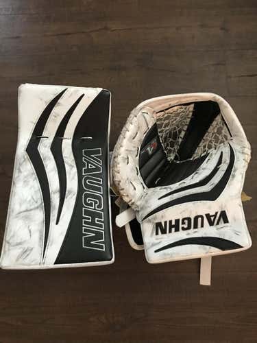 Vaughn Velocity V7 Senior Goalie Glove and Blocker Full Right