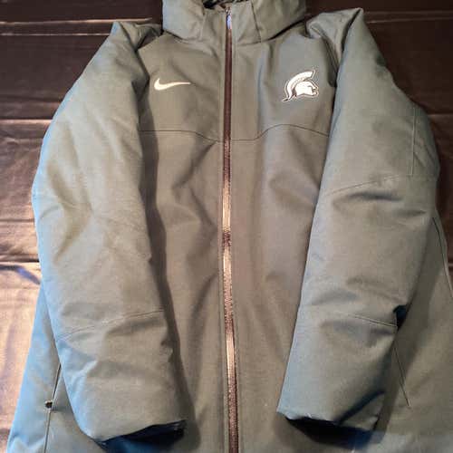 Green Unisex Large Nike Jacket