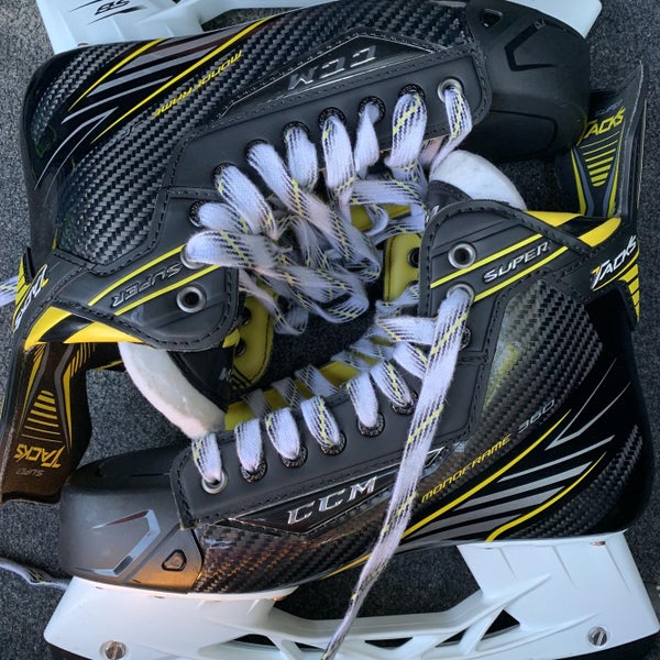 Used CCM Super Tacks Extra Wide Width Size 9 Hockey Skates