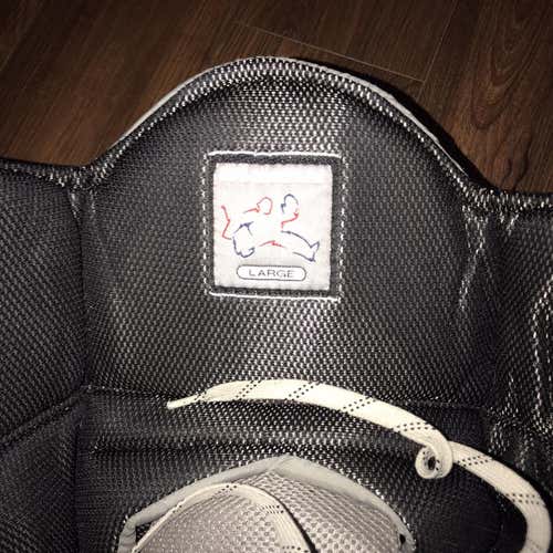 Black Used Large Vaughn Ventus LT98  Hockey Goalie Pants