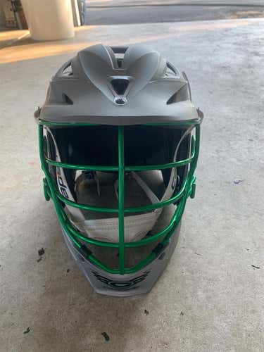 Gray Used Player's Cascade R Helmet