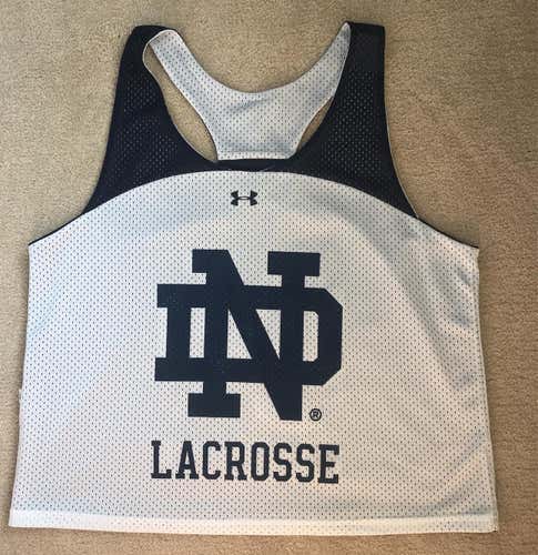 Men's Large Under Armour Jersey