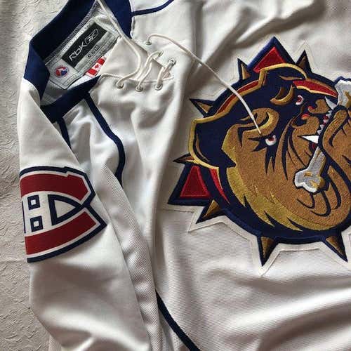 Hamiton BullDogs New AHL Adult Men's XL Reebok Jersey