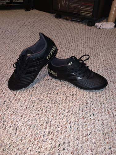 Adidas Predator turf Shoes