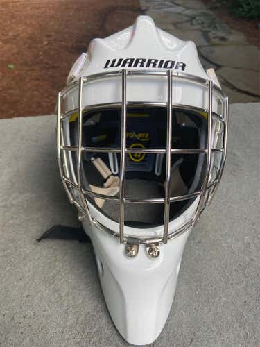 White New Warrior Ritual F1 Goalie Mask