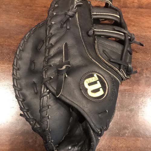Wilson A2000  2802 1st Base Mitt
