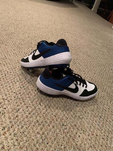 New Size 10 Nike Cleats