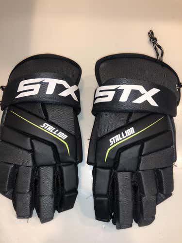 Black Used Player's STX Stallion 200 Lacrosse Gloves 13"