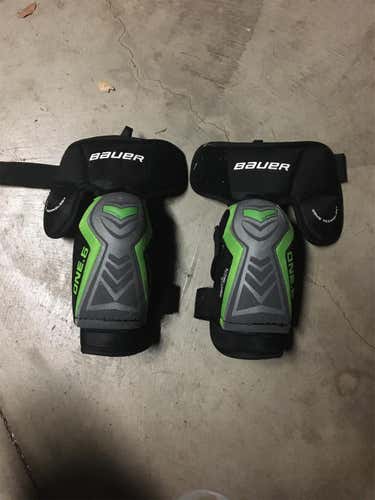 Used Large Bauer Supreme One.6  Elbow Pads