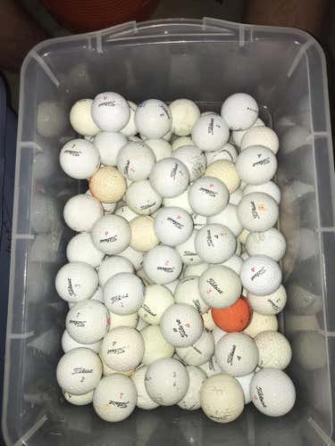 100 USED TITLEIST MIX PACK OF GOLF BALLS