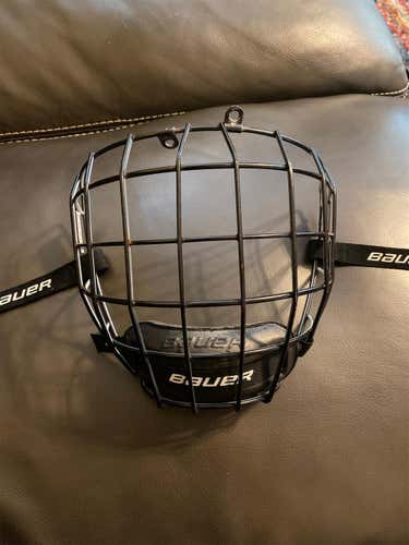 Small Bauer Oreo Cage