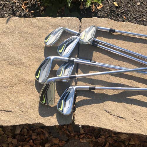 Used Right Handed Vapor Pro Combo Stiff Flex 7 Pieces Clubs (Full Set)