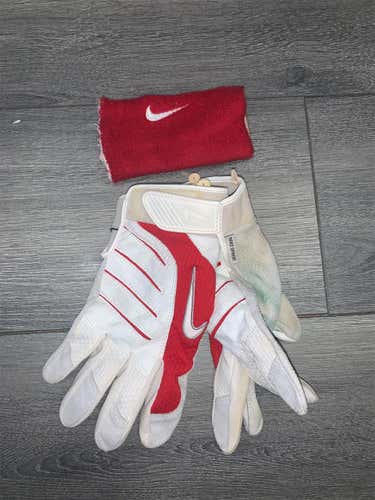 Red & White Nike Sphere Used XL Nike Batting Gloves/with Two Sided Red & White Wristband