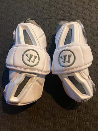 New Medium Warrior Burn Pro Arm Pads