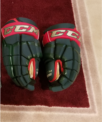 New Pro Stock Minnesota Wild CCM HG50 Gloves 13"