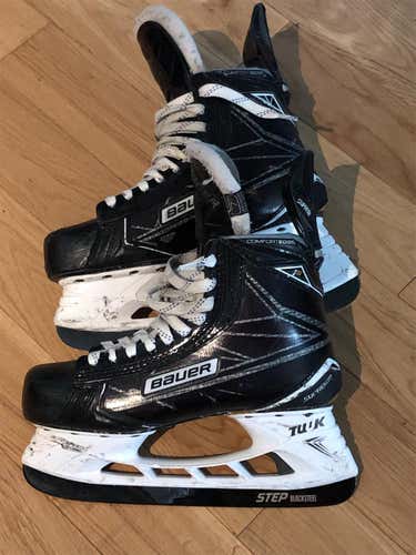 Used Bauer 1s Regular Width Size 7 Hockey Skates