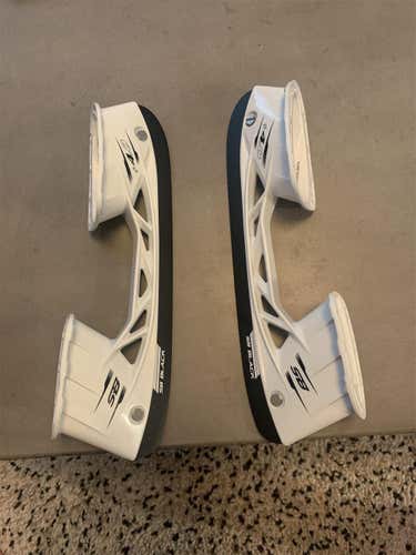 New CCM Sb 4.0 263 mm