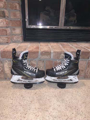 Used CCM Tacks Vector Plus Regular Width Pro Stock Size 7 Hockey Skates