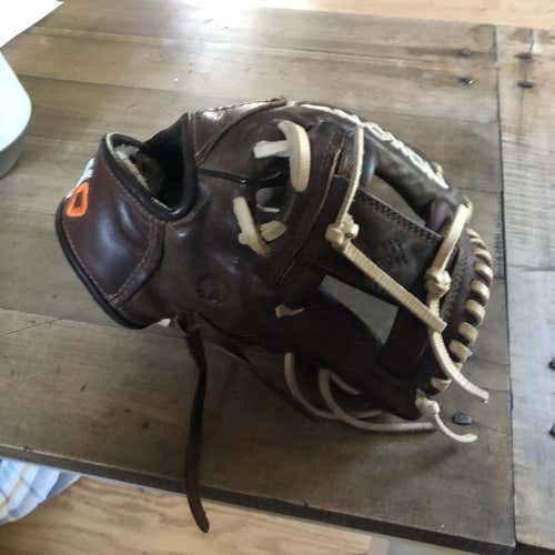 Used X2-1150 Infield 11.5" Baseball Glove