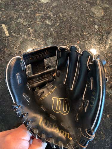 Black Used Right Hand Throw 8" Baseball Glove