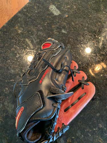 Black Used Right Hand Throw 10" Baseball Glove