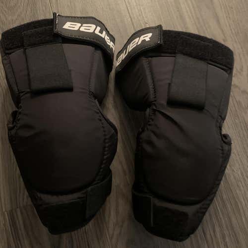 Bauer Goalie Knee Guards Senior