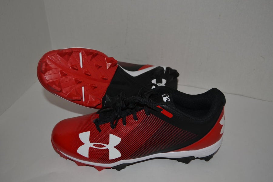 New RED Under Armour molded Baseball Cleats Low Cut Size 11