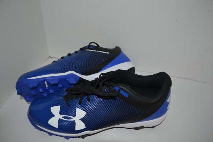 New  BLUE  Under Armour  molded  Baseball Cleats    Low Cut  Size 13