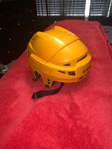Pro Stock Yellow Medium CCM V08 Helmet