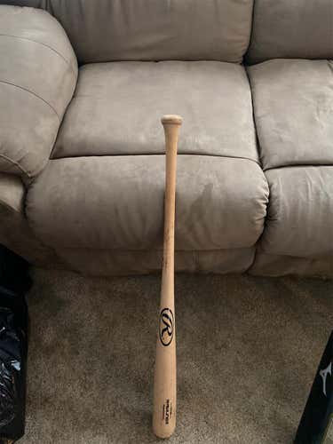 Used  Wood Big Stick (-3) 30 oz 33" Bat