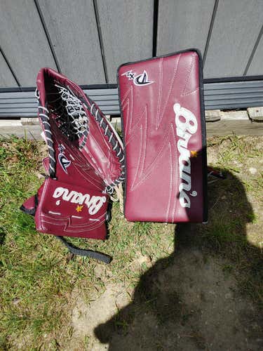 Maroon Senior Brian's Regular Dx2 glove and blocker