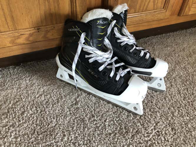 Senior Used CCM Tacks 4092 Hockey Goalie Skates Regular Width Size 7