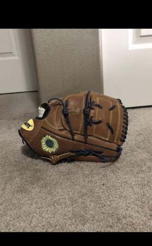 Wilson A2000 Mike Clevinger GOTM