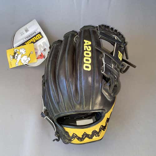 VERY RARE NWT Charlie Brown Wilson A2000 All Star Game Limited Edition Glove