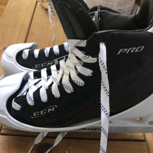 New CCM Regular Width Pro Stock Size 6 Hockey Goalie Skates