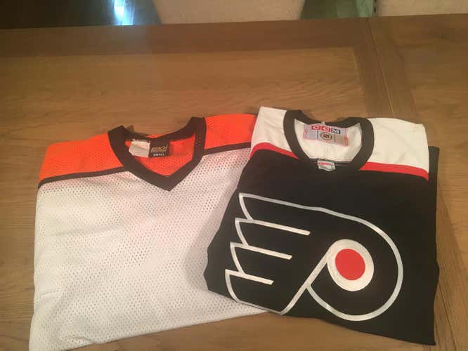 Used Adult XL  Flyers CCM Jersey