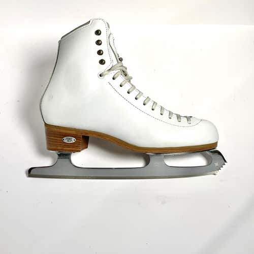 USED Riedell 255 Motion Figure Skate Size 7.5N