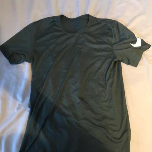 Nike Swoosh Medium T-Shirt