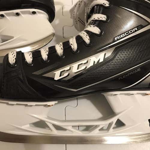Used Senior CCM RibCor 78K Hockey Skates Regular Width Size 8.5