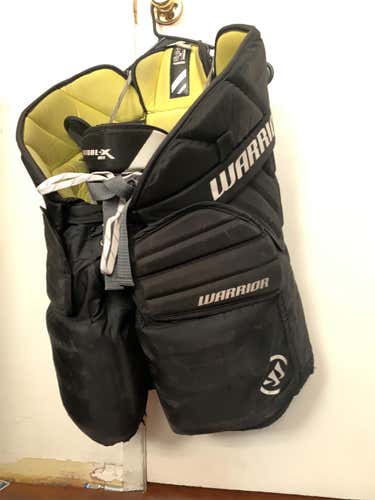 Black Used XXL Warrior Ritual X  Hockey Goalie Pants