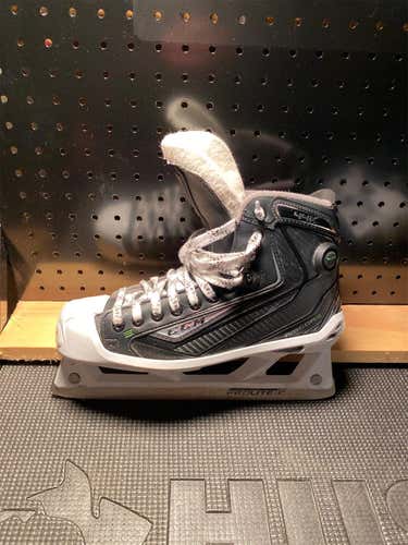 New CCM Ribcor 44k Regular Width  Size 7 Goalie Skates