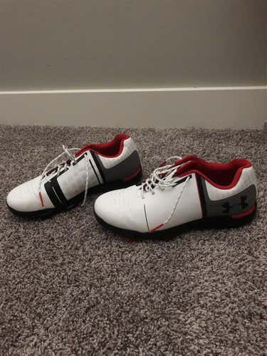 White Used Size 7.0 (Women's 8.0) Under Armour Golf Shoes